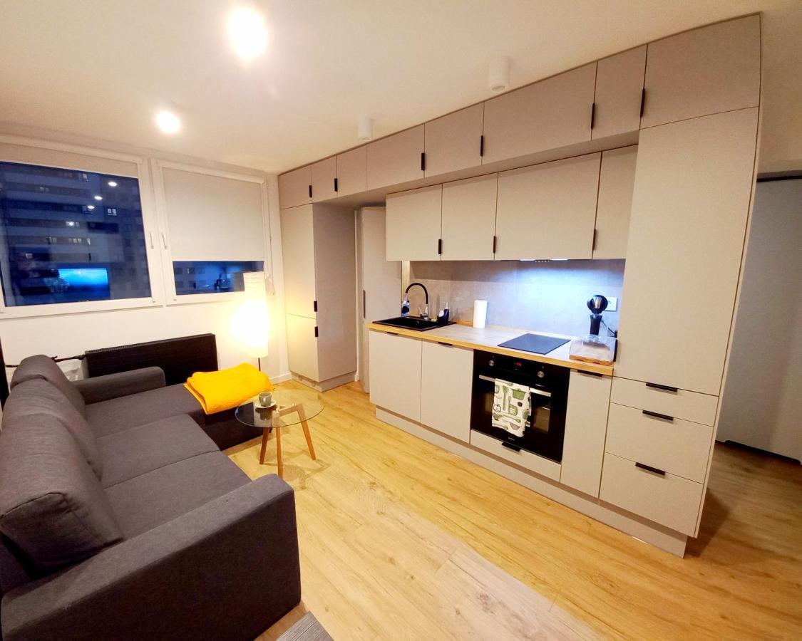 Neoapartments Lotnicza Вроцлав Экстерьер фото